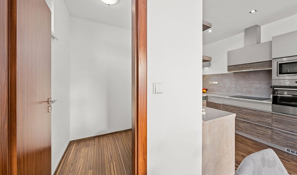 Prodej domu 121 m² s pozemkem 863 m², Mastník – náhled fotky 19