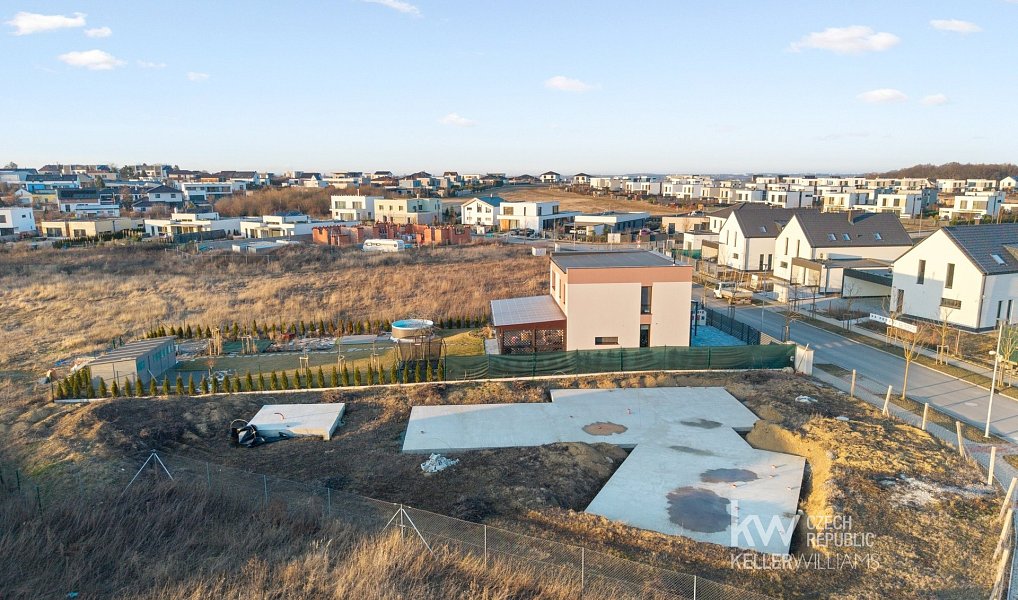 Prodej domu 260 m² s pozemkem 1 067 m², Vysoký Újezd – náhled fotky 7
