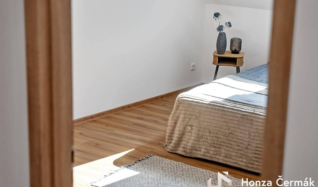 Prodej bytu 3+kk 83 m², Pohořelice – náhled fotky 13