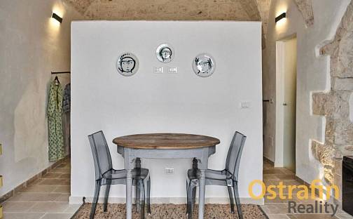 Prodej bytu 1+kk 36 m², Ostuni, Provincia di Brindisi, Itálie
