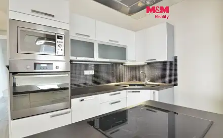 Pronájem bytu 3+kk 98 m²