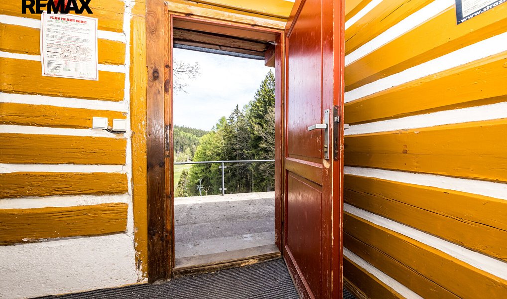 Prodej chaty/chalupy 281 m² s pozemkem 14 379 m², Strážné – náhled fotky 12