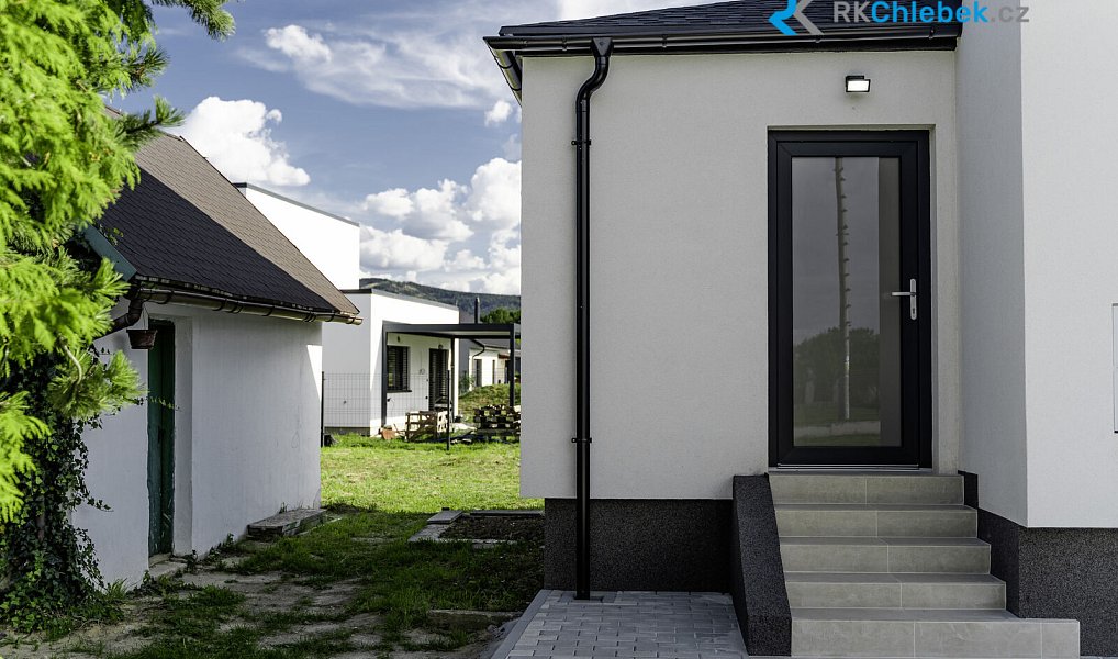 Prodej domu 120 m² s pozemkem 827 m², Horní Domaslavice – náhled fotky 12