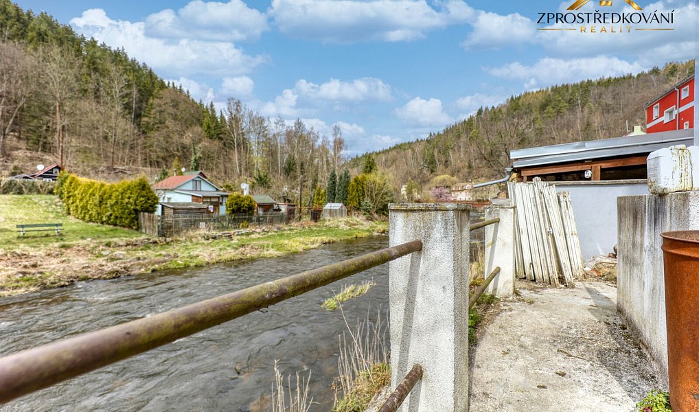 Prodej ubytovacího objektu 1 960 m², Březová – náhled fotky 14