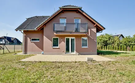 Pronájem domu 138 m² s pozemkem 1 024 m², Datlová, Postřižín, okres Mělník