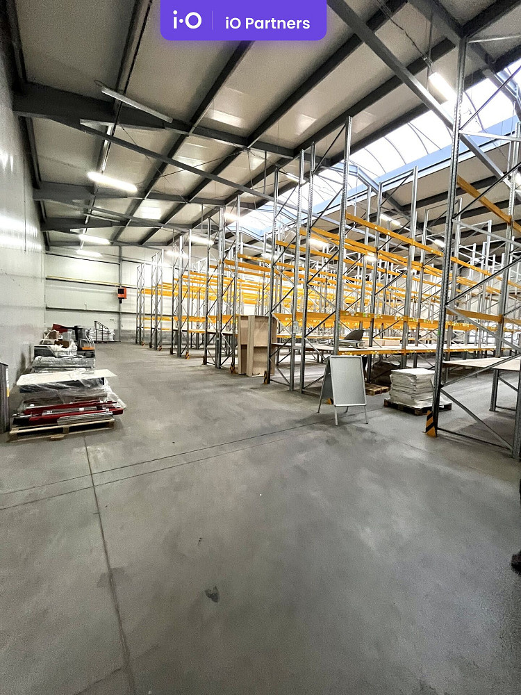 Pronájem skladovacích prostor 5 000 m² – fotografie 3