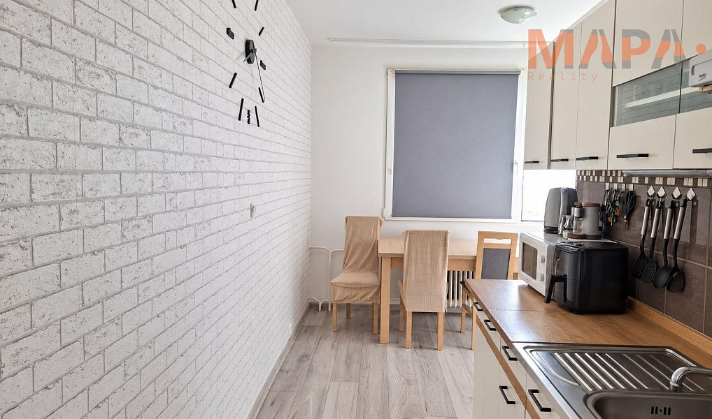 Prodej bytu 3+1 80 m², Chomutov – náhled fotky 4