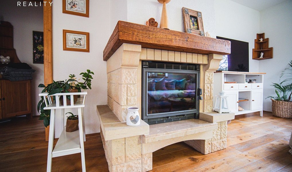 Prodej domu 248 m² s pozemkem 784 m², Tymákov – náhled fotky 10