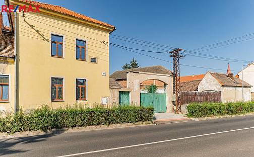 Prodej domu 480 m² s pozemkem 1 079 m², Račiněves, okres Litoměřice