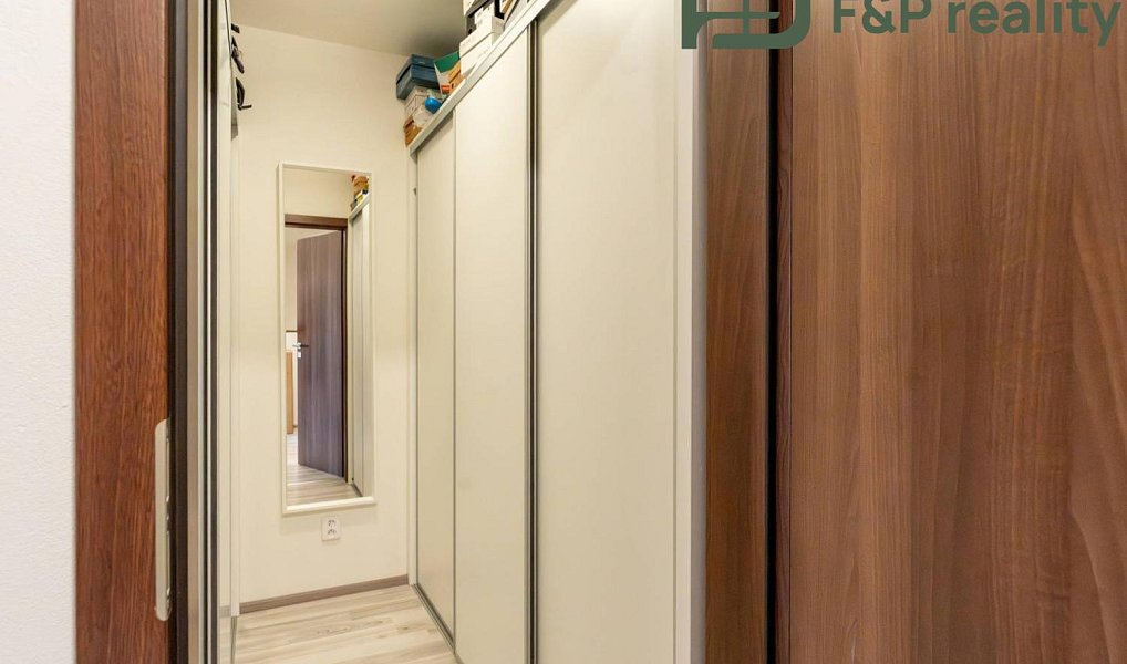 Prodej domu 97 m² s pozemkem 300 m², Miskovice – náhled fotky 18