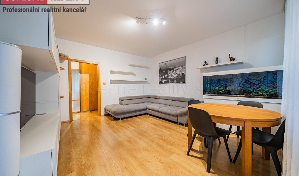 Prodej bytu 3+1 84 m², Praha – náhled fotky 15