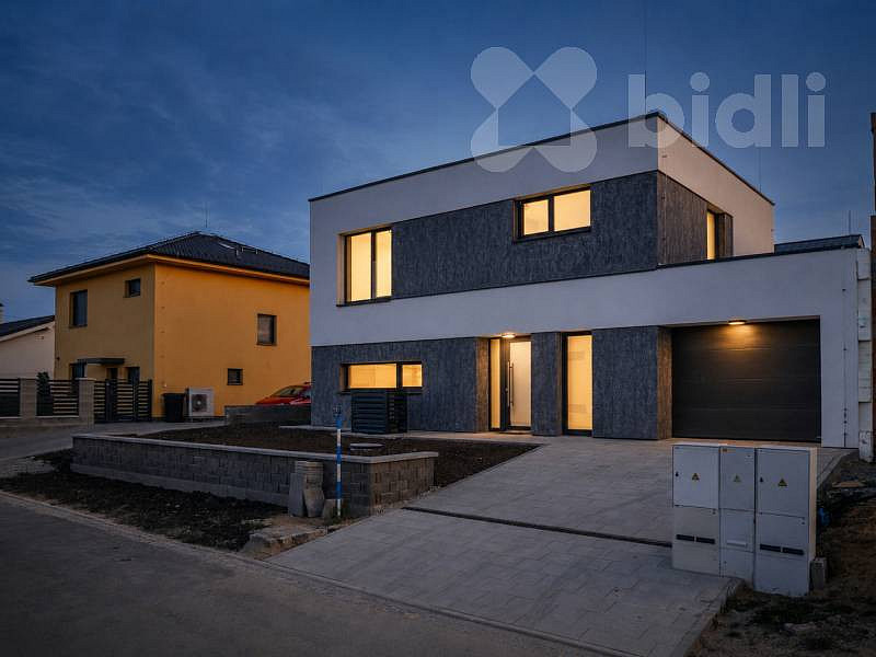 Prodej domu 155 m² s pozemkem 493 m²