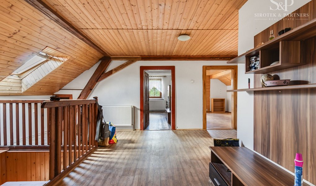 Prodej domu 350 m² s pozemkem 3 430 m², Kolešov – náhled fotky 30