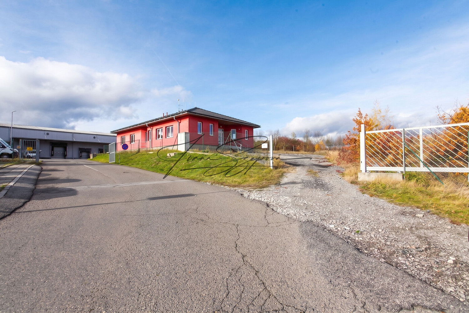 Pronájem výrobních prostor 245 m² – fotografie 4
