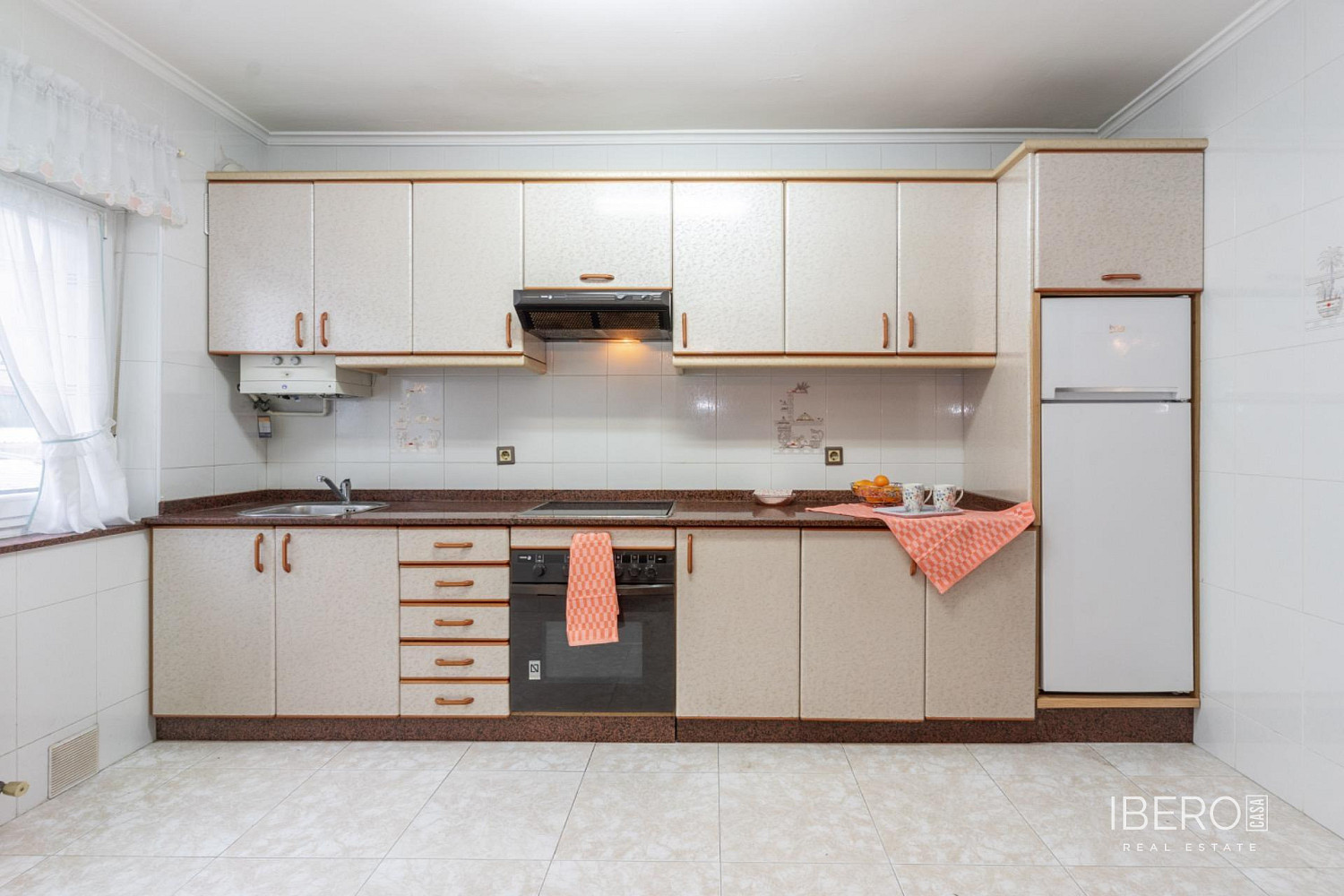 Piso 4+kk – Gijón / Xixón, El Llano - Vista 3