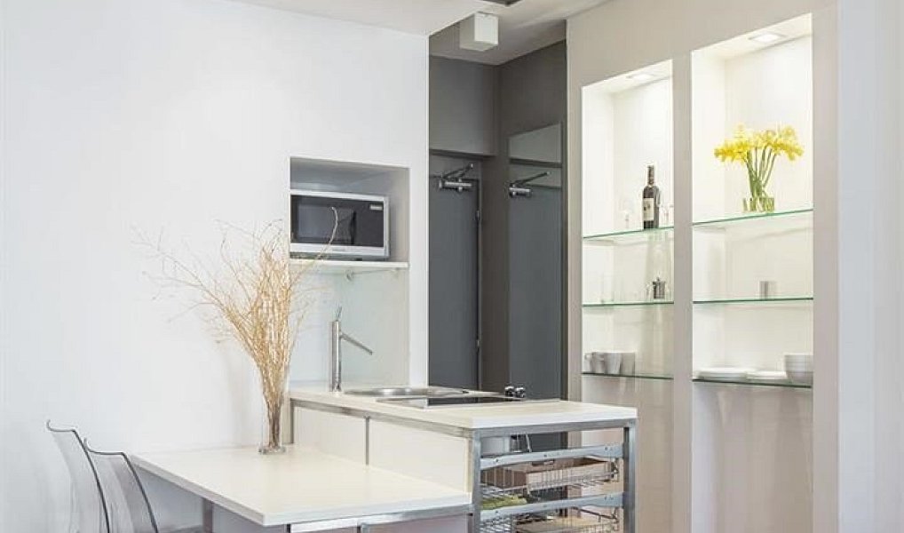 Pronájem bytu 1+kk 30 m², Praha – náhled fotky 3