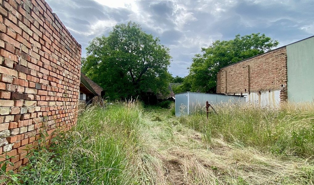 Prodej stavebního pozemku 2 018 m², Honětice – náhled fotky 4