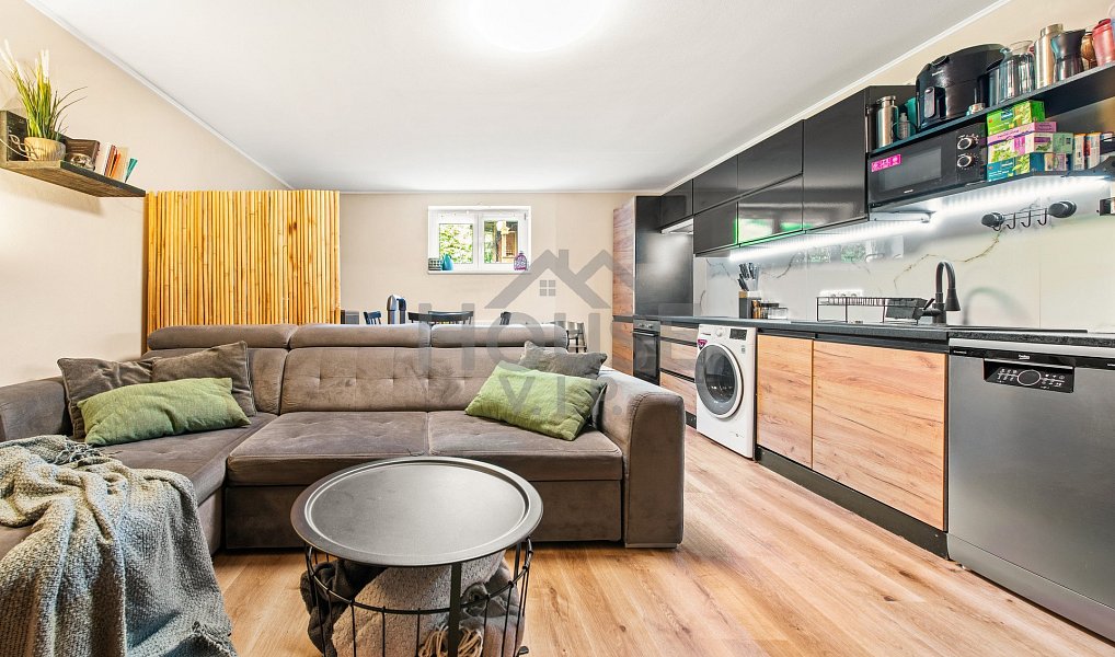 Prodej bytu 3+kk 56 m², Praha – náhled fotky 2