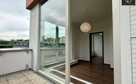 Pronájem bytu 2+kk 40 m², Harlacherova, Praha 10 - Záběhlice