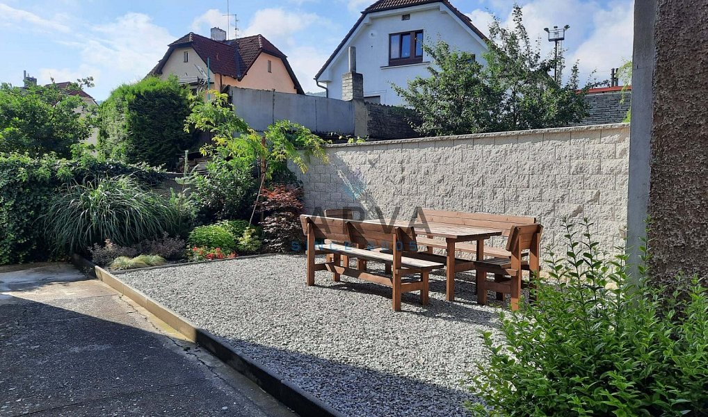 Pronájem bytu 2+kk 45 m², Řevnice – náhled fotky 2