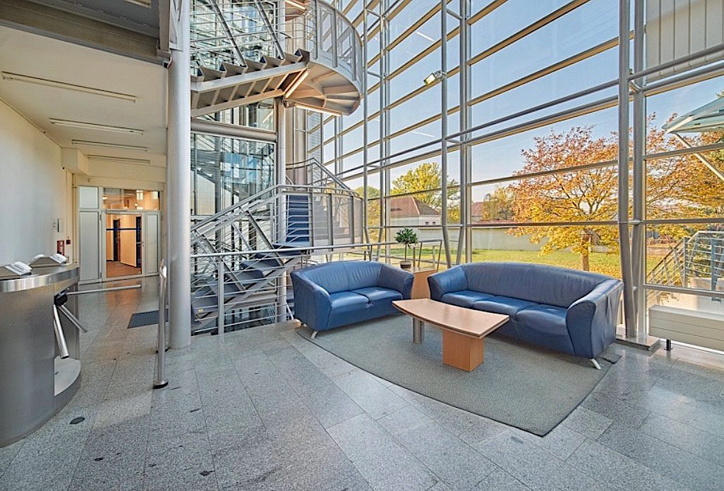 Pronájem kanceláře 87 m² – fotografie 2