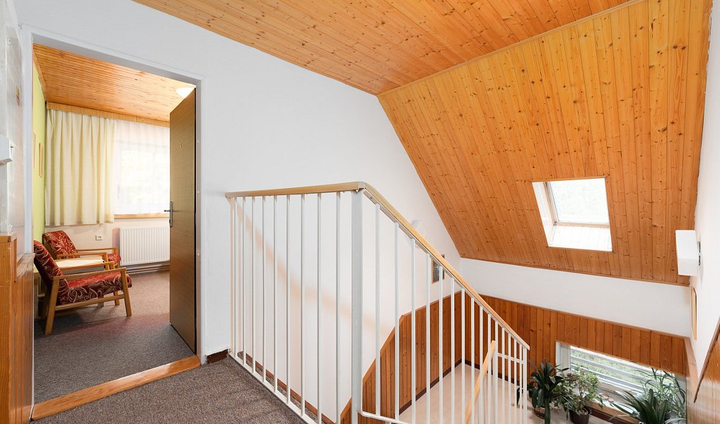 Prodej ubytovacího objektu 455 m², Malá Morávka – náhled fotky 9