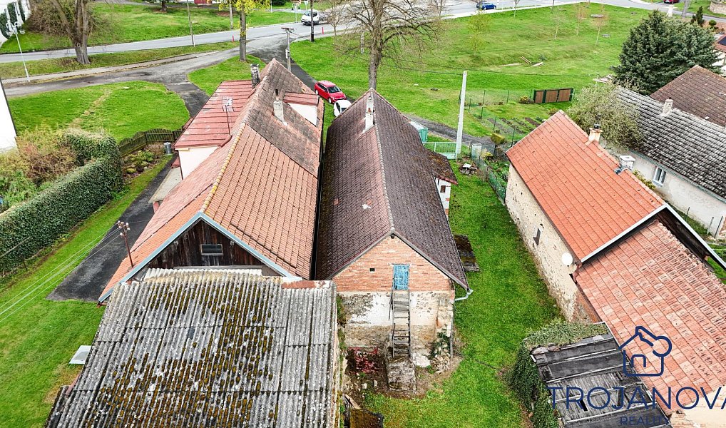 Prodej domu 120 m² s pozemkem 951 m², Tehov – náhled fotky 22