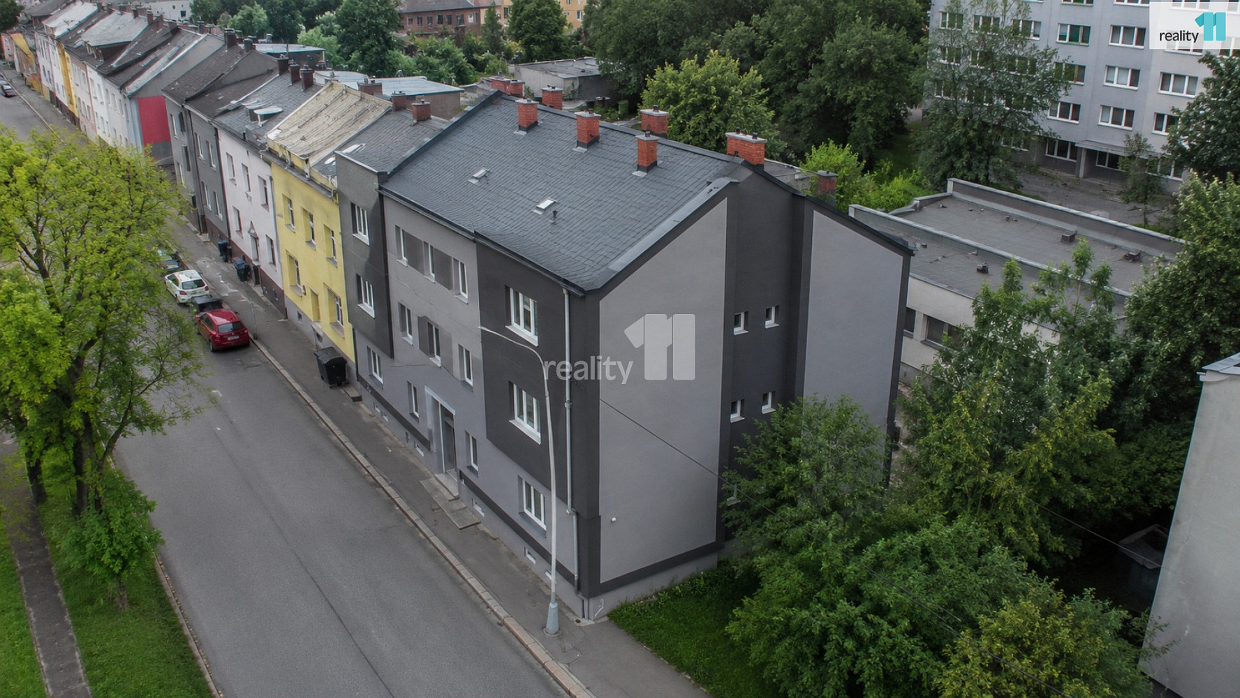 Prodej nájemního domu, činžáku 1 192 m² — photo 3
