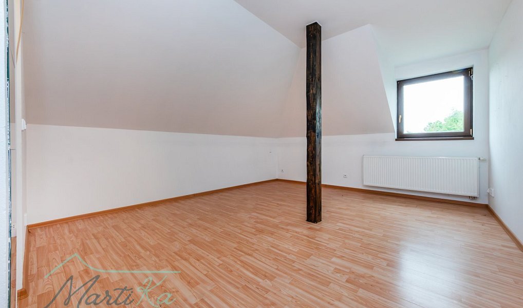 Prodej domu 238 m² s pozemkem 1 541 m², Neveklov – náhled fotky 12