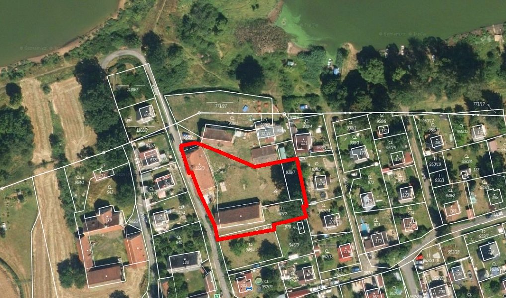 Prodej domu (jiného typu) 372 m² s pozemkem 2 182 m², Cheb – náhled fotky 4