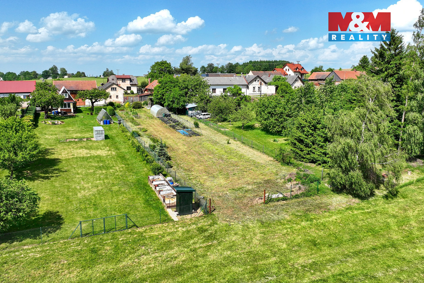 Prodej stavebního pozemku 1 177 m² — photo 3