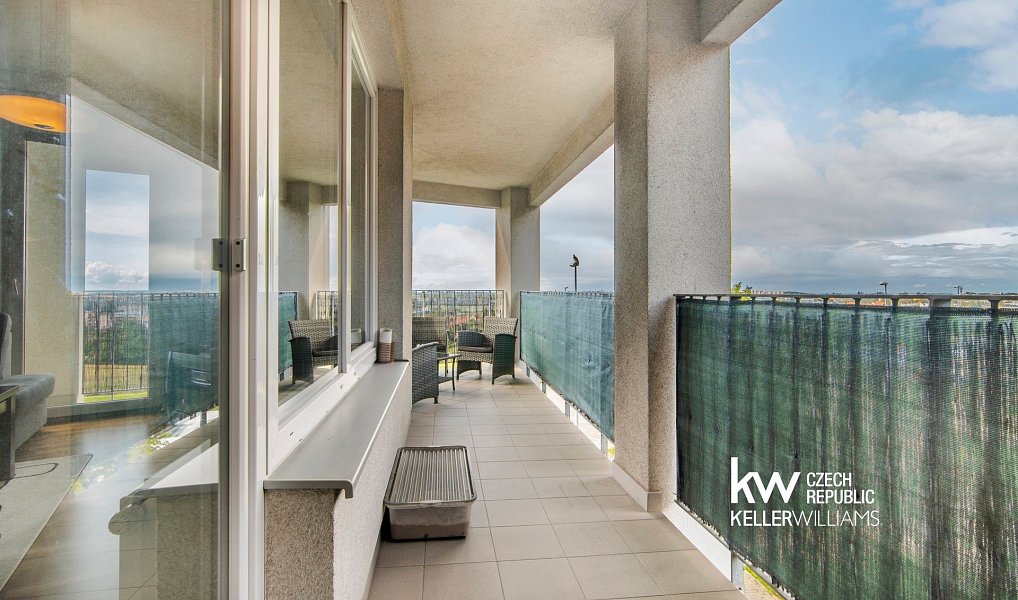 Prodej bytu 4+kk 95 m², Praha – náhled fotky 16
