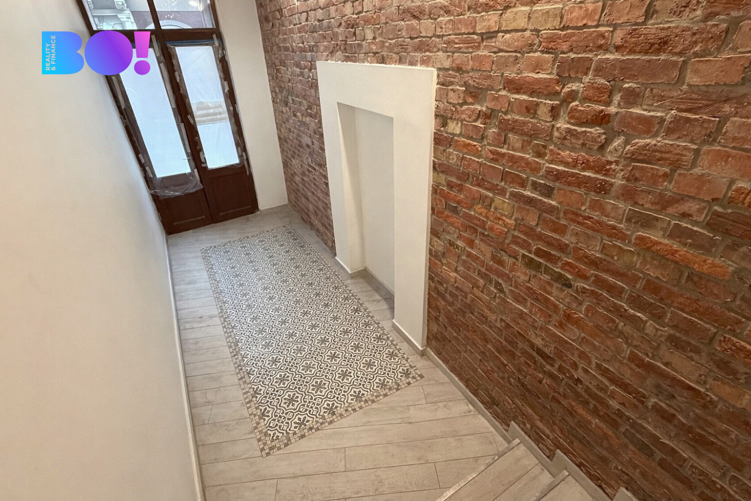 Pronájem obchodních prostor 12 m²