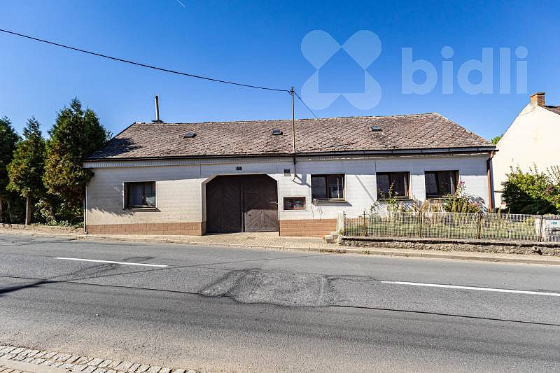 Prodej domu 130 m² s pozemkem 2 000 m²