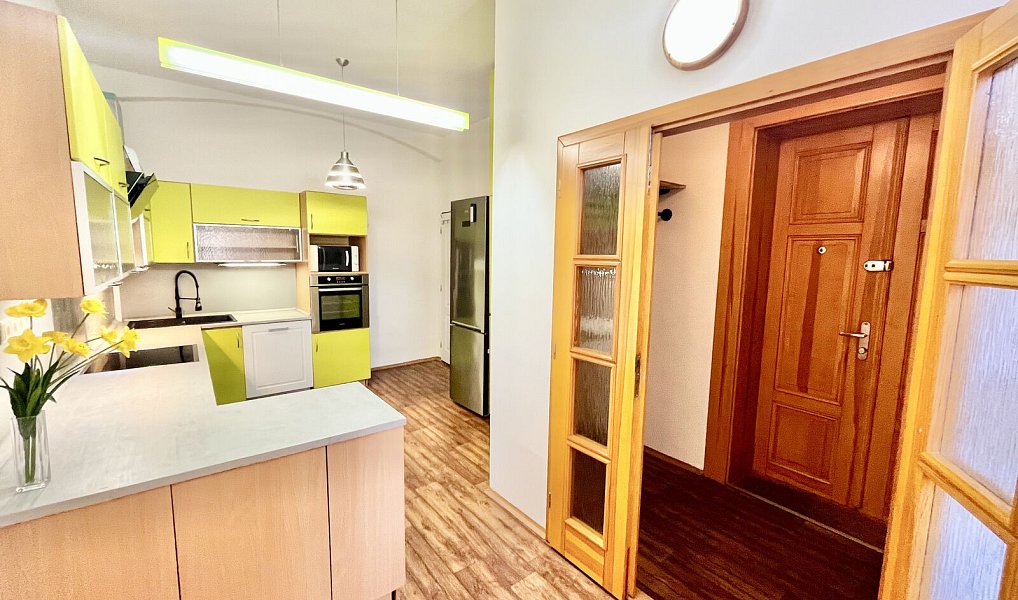 Pronájem bytu 5+1 127 m², Praha – náhled fotky 4