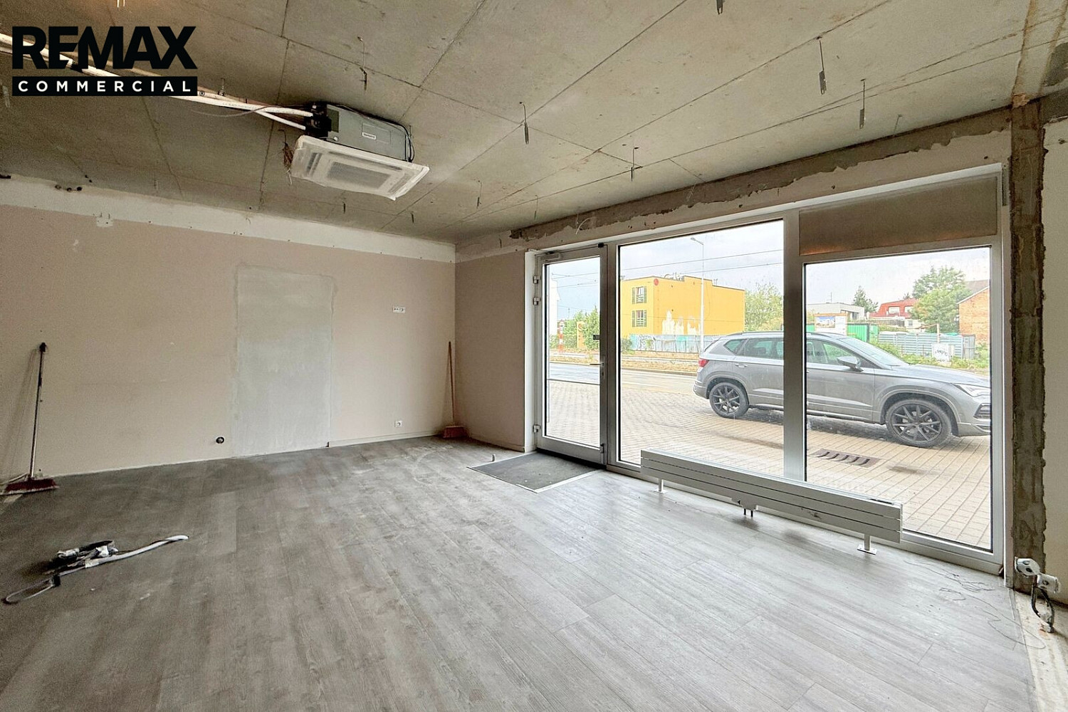 Pronájem obchodních prostor 169 m² – fotografie 5