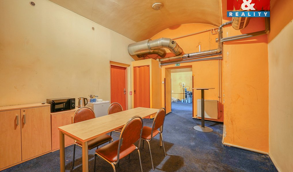 Pronájem restaurace 145 m², Plzeň – náhled fotky 16