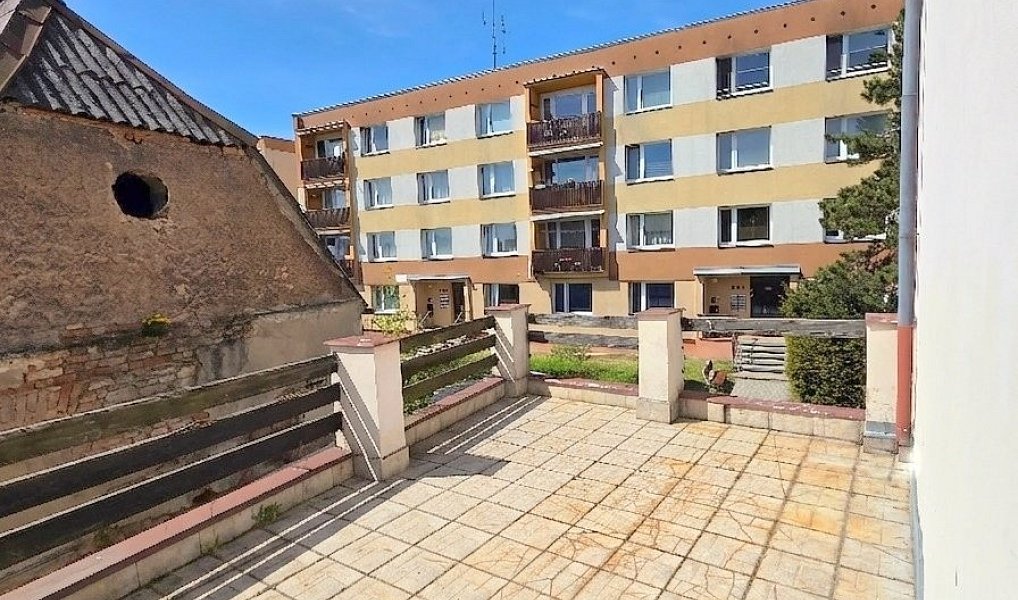 Prodej nájemního domu, činžáku 424 m², Chlumec – náhled fotky 23