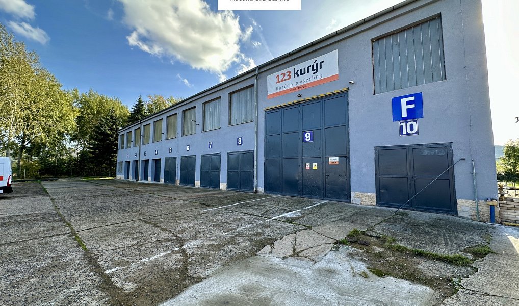 Pronájem výrobních prostor 903 m², Žalany – náhled fotky 4