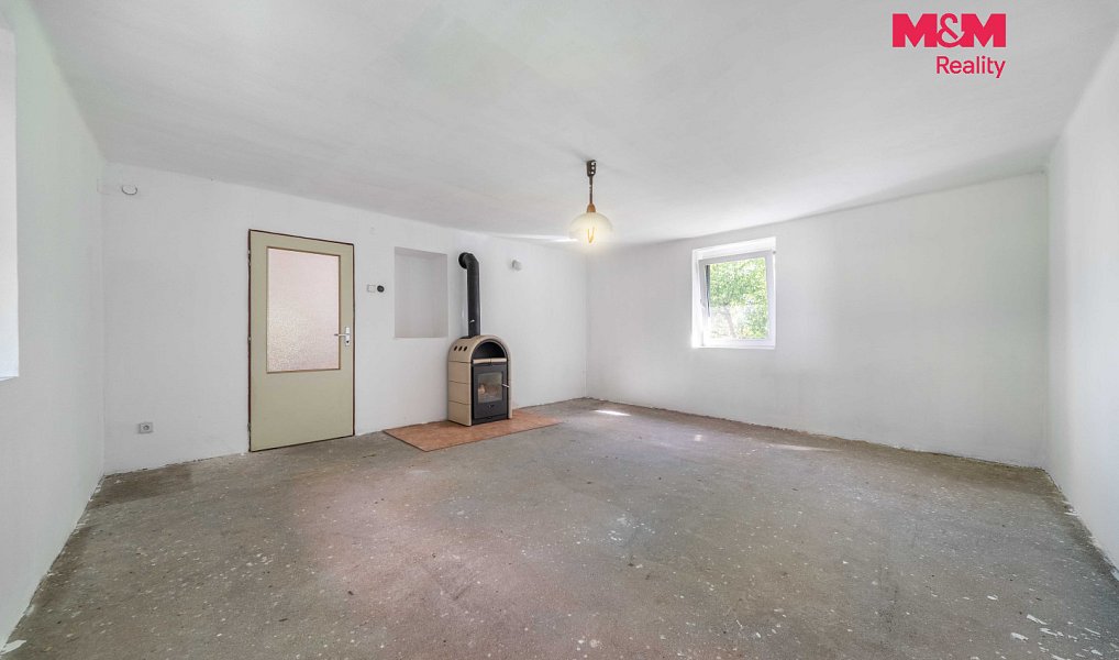 Prodej domu 80 m² s pozemkem 1 236 m², Oselce – náhled fotky 9
