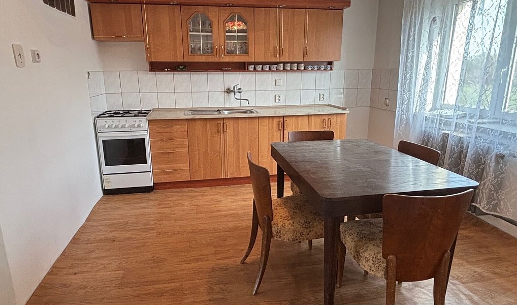 Prodej domu 61 m² s pozemkem 121 m², Krahulov – náhled fotky 2