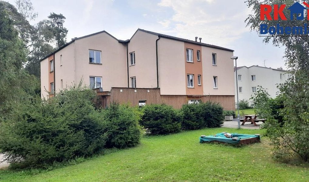 Pronájem bytu 2+kk 49 m², Luštěnice – náhled fotky 12