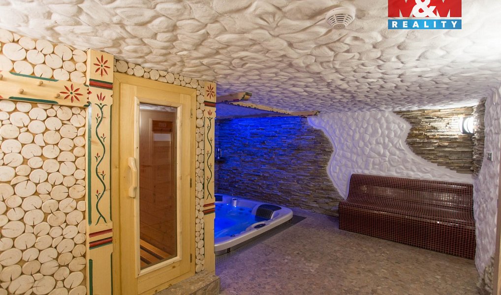 Prodej ubytovacího objektu 325 m², Dolní Bečva – náhled fotky 15