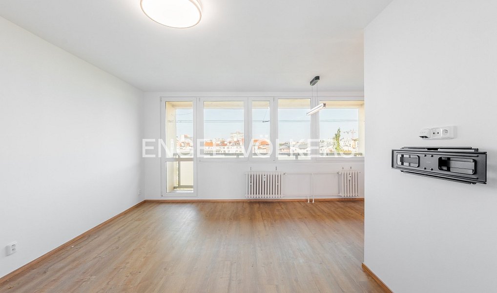 Pronájem bytu 3+kk 75 m², Praha – náhled fotky 4