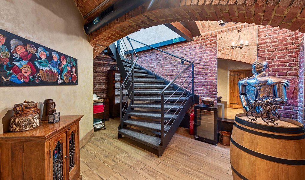 Pronájem obchodních prostor 220 m², Praha – náhled fotky 8