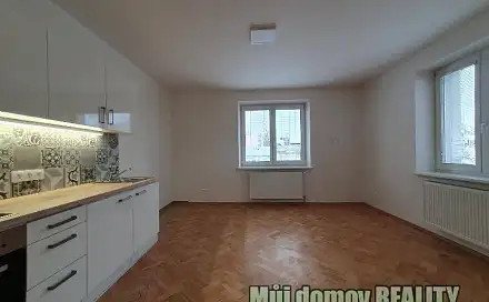 Pronájem bytu 1+kk 30 m²
