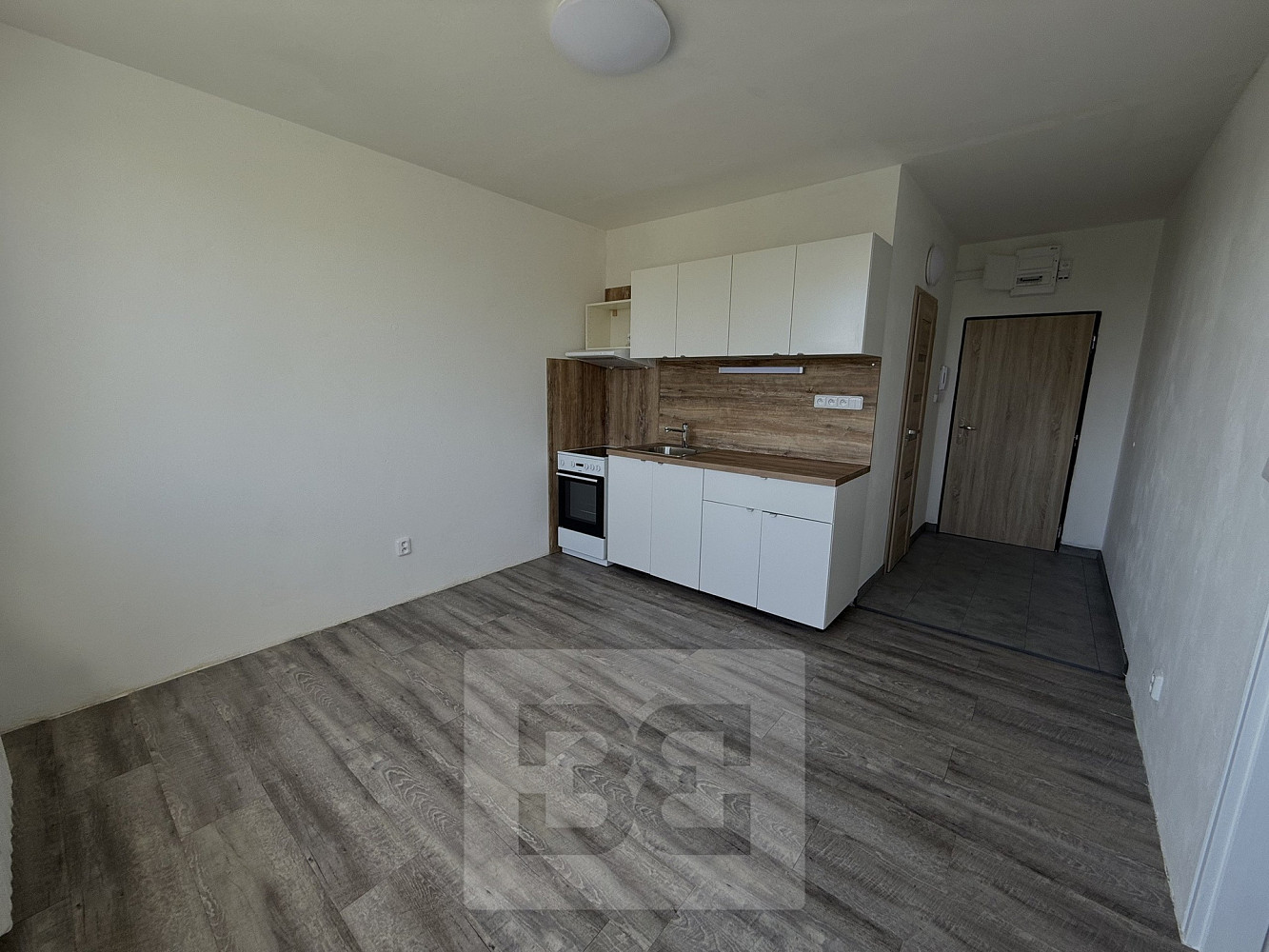 Pronájem bytu 1+1 36 m² — photo 4
