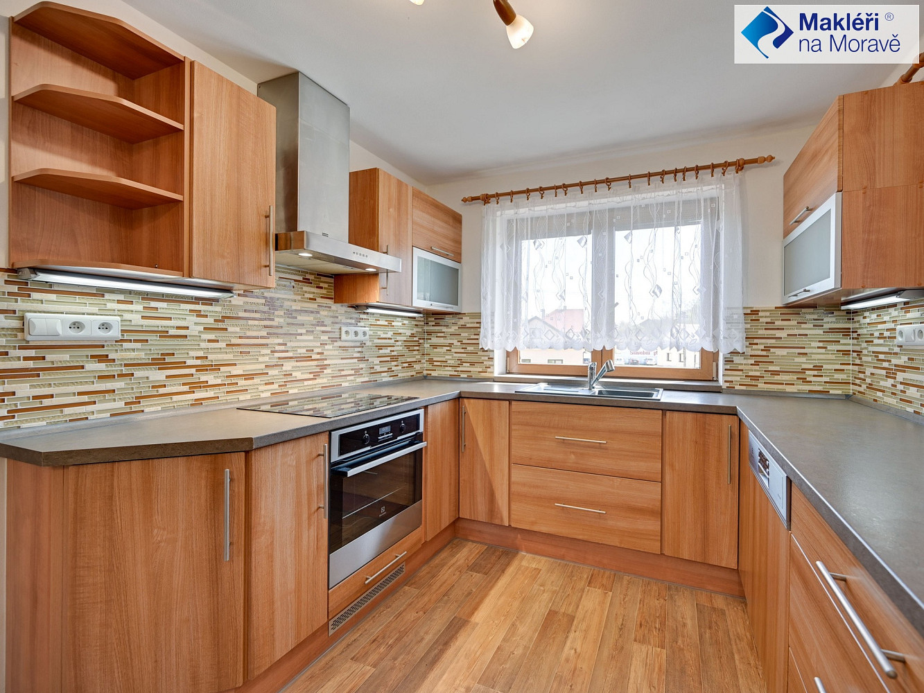 Prodej domu 166 m² s pozemkem 174 m² - Więcej