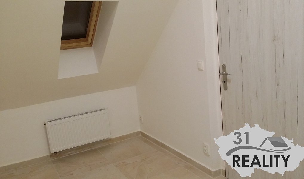Pronájem bytu 2+kk 50 m², Slaný – náhled fotky 4
