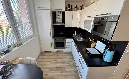 Pronájem bytu 2+1 55 m², sídl. Dukelských hrdinů, Břeclav